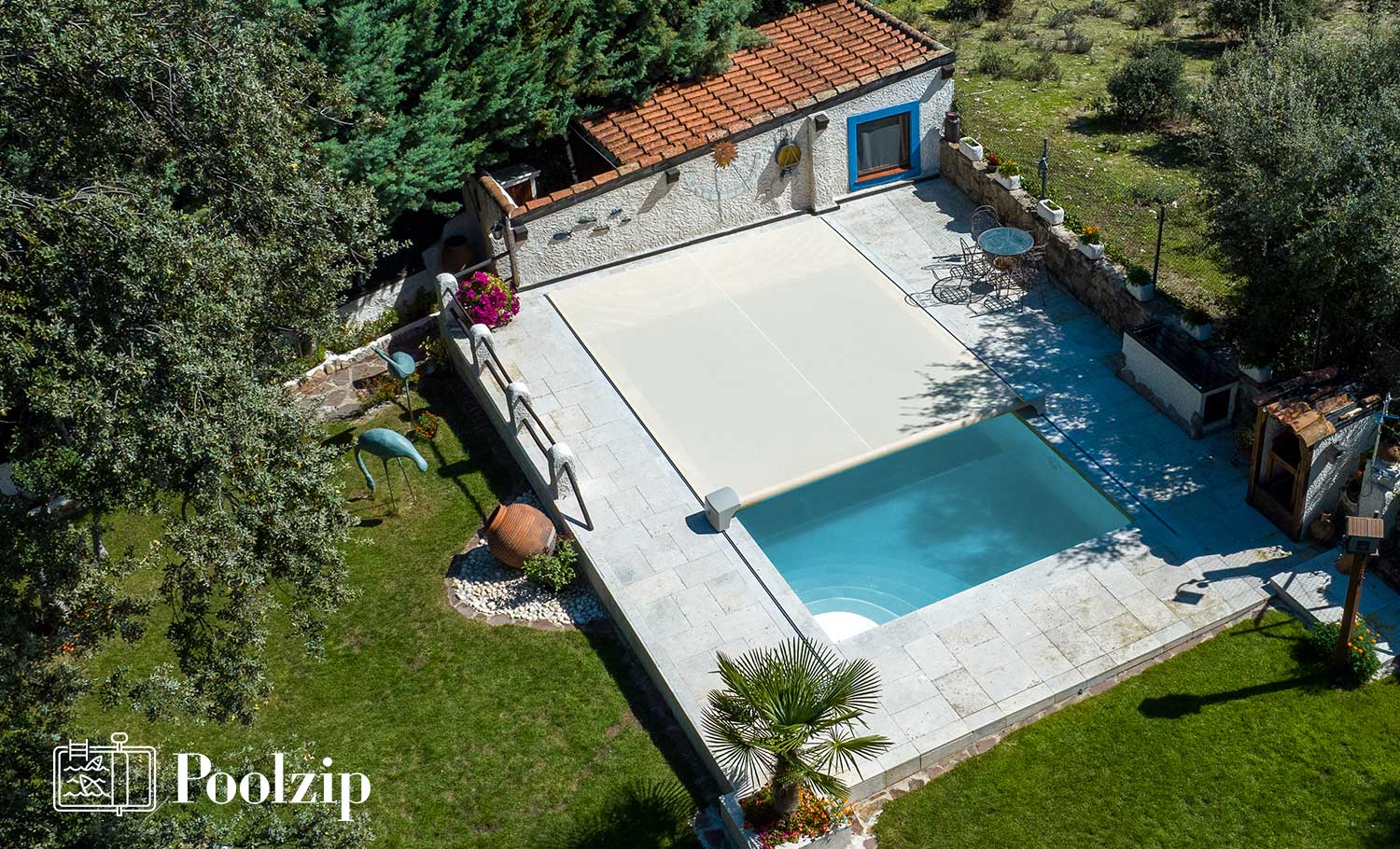 Cubierta de piscina Poolzip distribuida por A-Kroll
