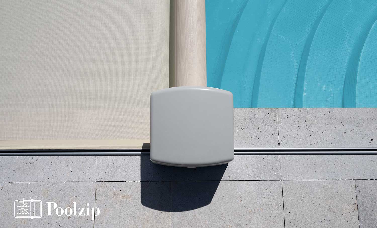 Cubierta de piscina Poolzip distribuida por A-Kroll